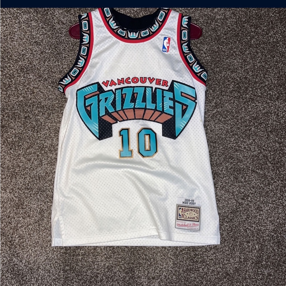 Mike Bibby Vancouver Grizzlies jersey